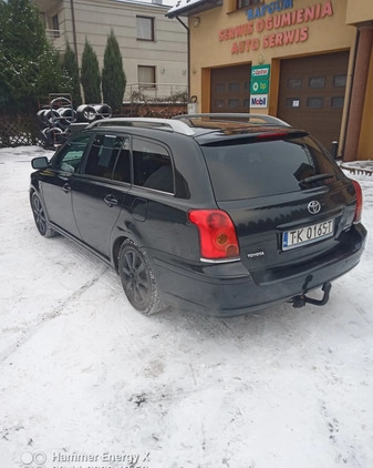 Toyota Avensis cena 16100 przebieg: 328600, rok produkcji 2006 z Kielce małe 56